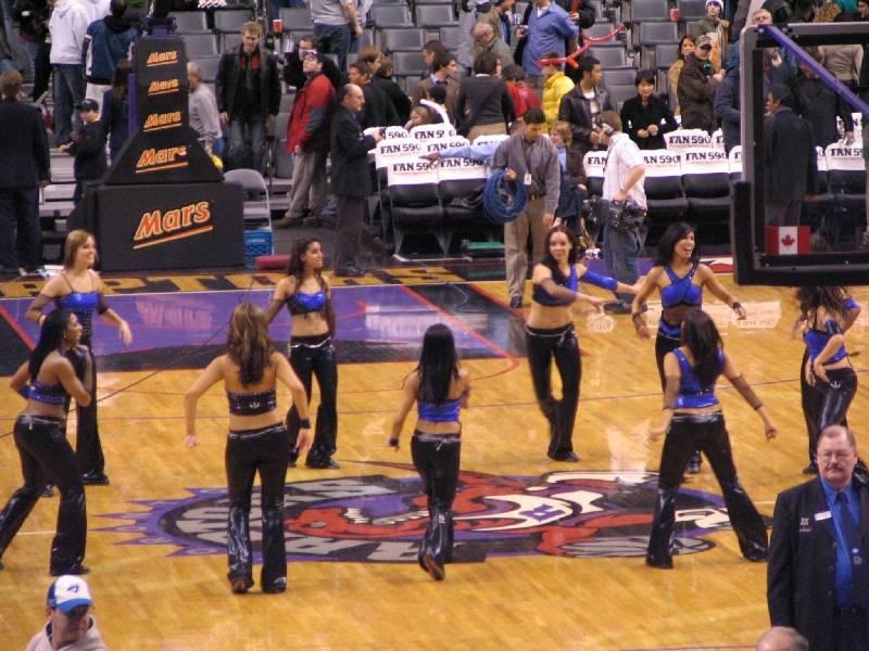 Raptors - 02.04.2005 449.jpg